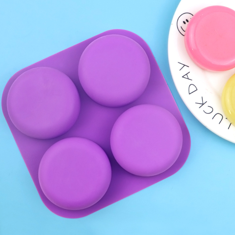 Forma silikonowa okrągła z 4 w – Soap Making Process recenzja i cena